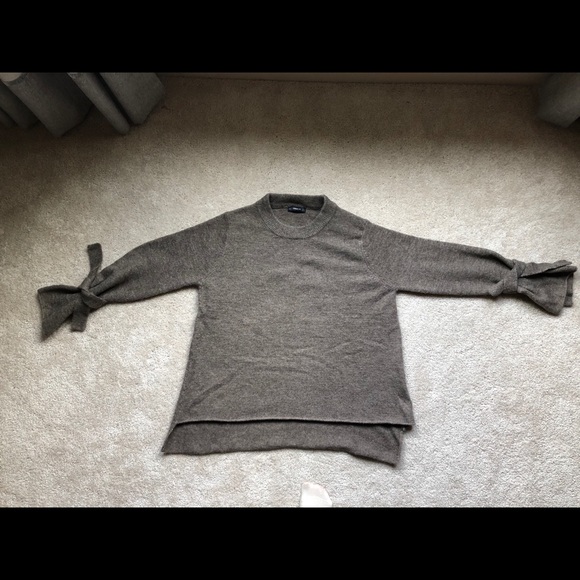 Zara Sweater - Picture 3 of 8